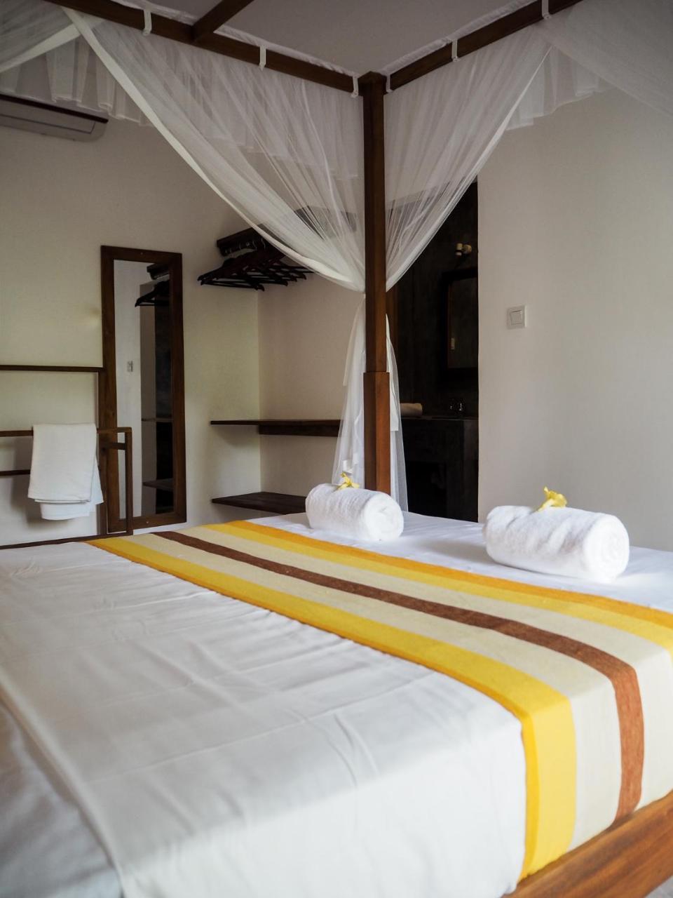 Me Yoga Villa Kumbalgama エクステリア 写真