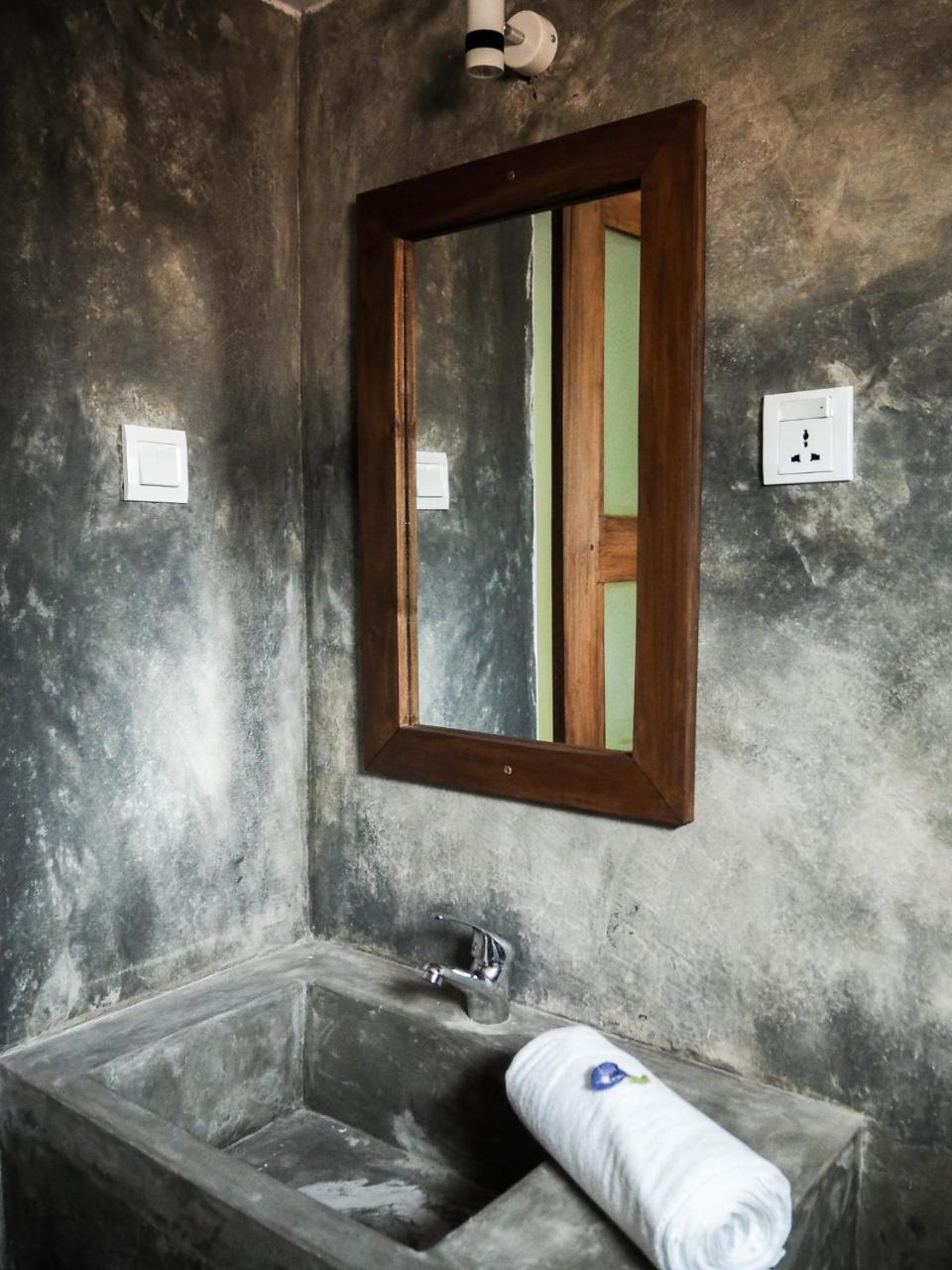 Me Yoga Villa Kumbalgama エクステリア 写真