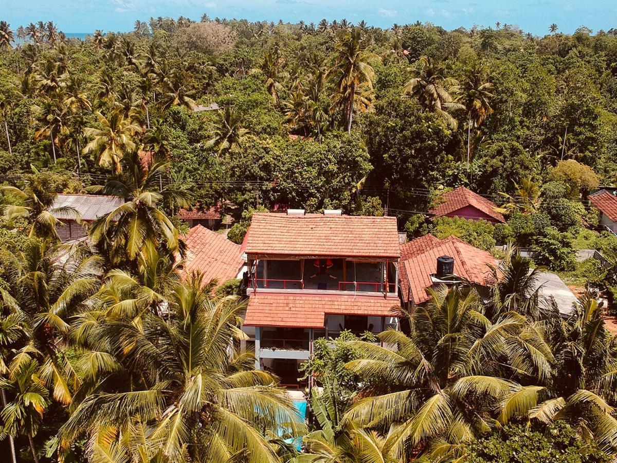 Me Yoga Villa Kumbalgama エクステリア 写真